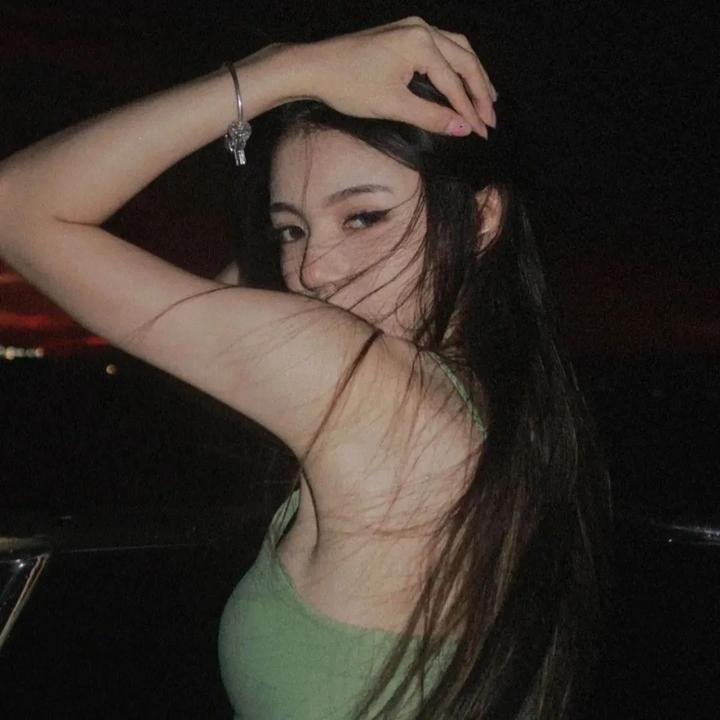 谁寄锦书来